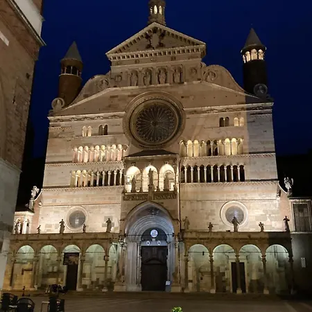 Aro's House Lejlighed Cremona